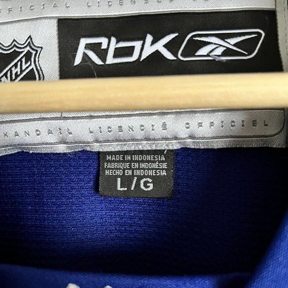 SOLD - Toronto Maple Leafs NHL Hockey Jersey - Picture 3 of 14